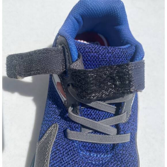 Stride Rite Made to Play Kids Size 1 Shark Shoes Water Blue Lighted Hook & Loop - Picture 9 of 13